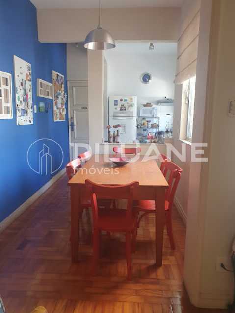 Apartamento à venda com 3 quartos, 96m² - Foto 2