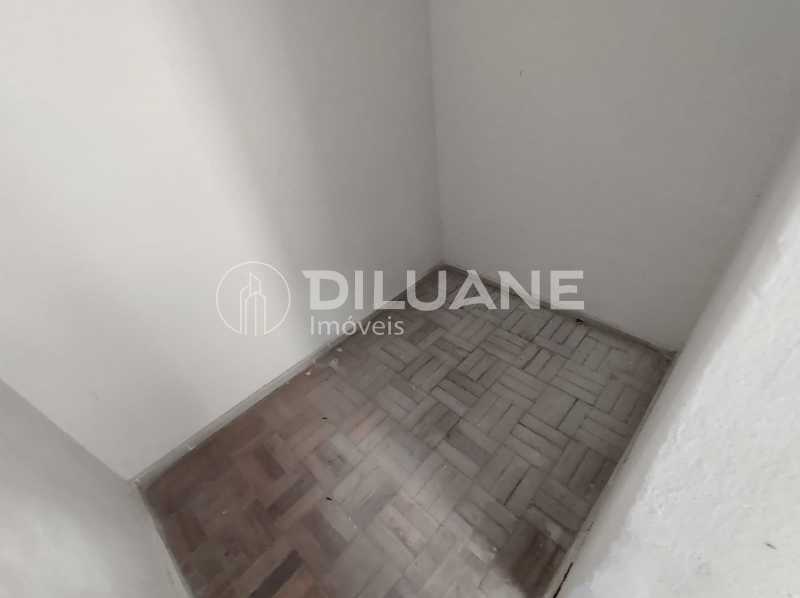 Apartamento à venda com 2 quartos, 105m² - Foto 18