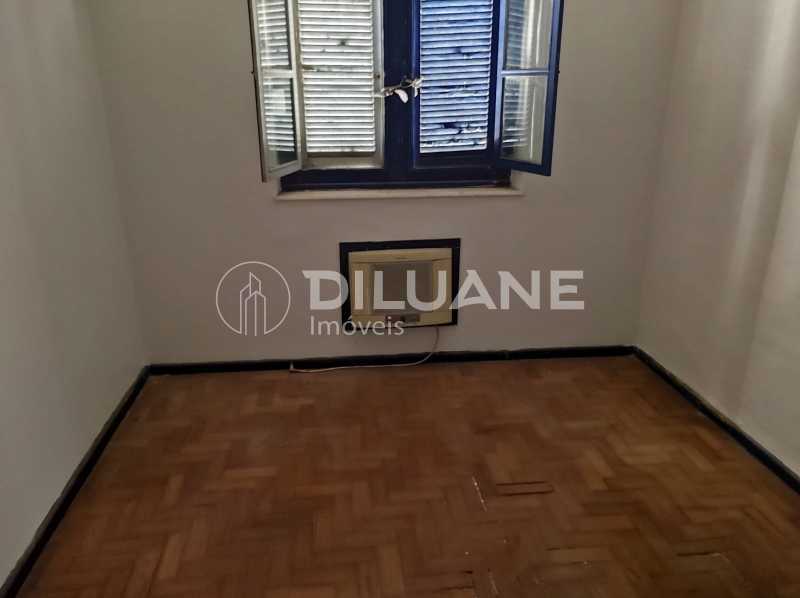 Apartamento à venda com 2 quartos, 105m² - Foto 7