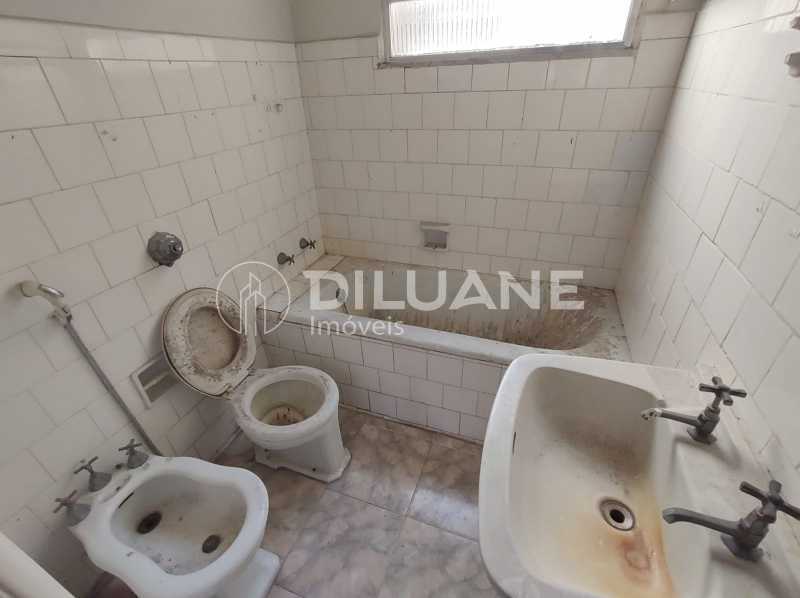 Apartamento à venda com 2 quartos, 105m² - Foto 22