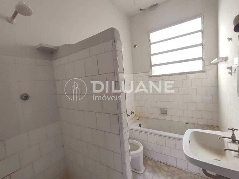 Apartamento à venda com 2 quartos, 105m² - Foto 23