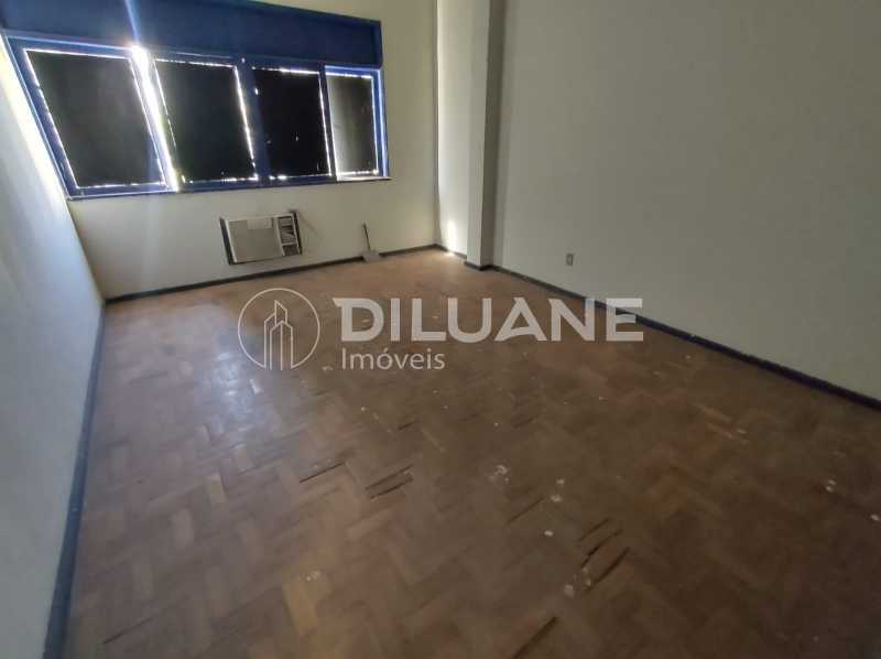 Apartamento à venda com 2 quartos, 105m² - Foto 14