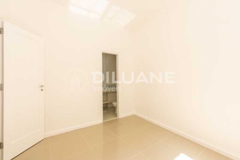 Apartamento à venda com 1 quarto, 43m² - Foto 5