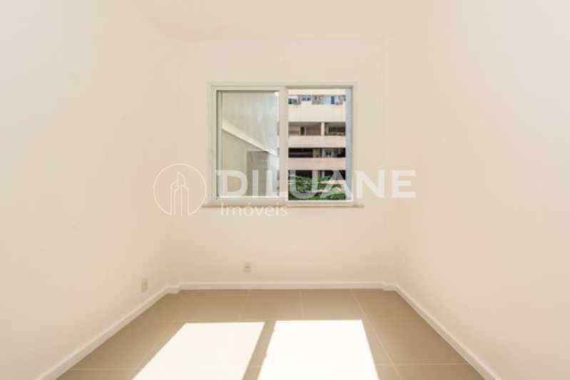 Apartamento à venda com 1 quarto, 43m² - Foto 6