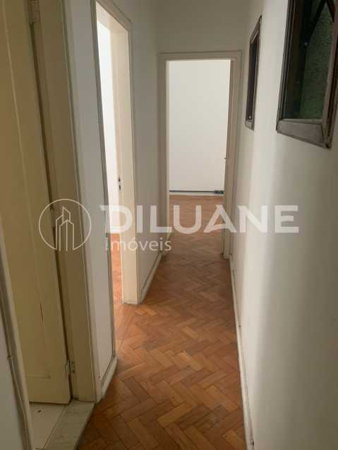 Apartamento para alugar com 3 quartos, 105m² - Foto 7