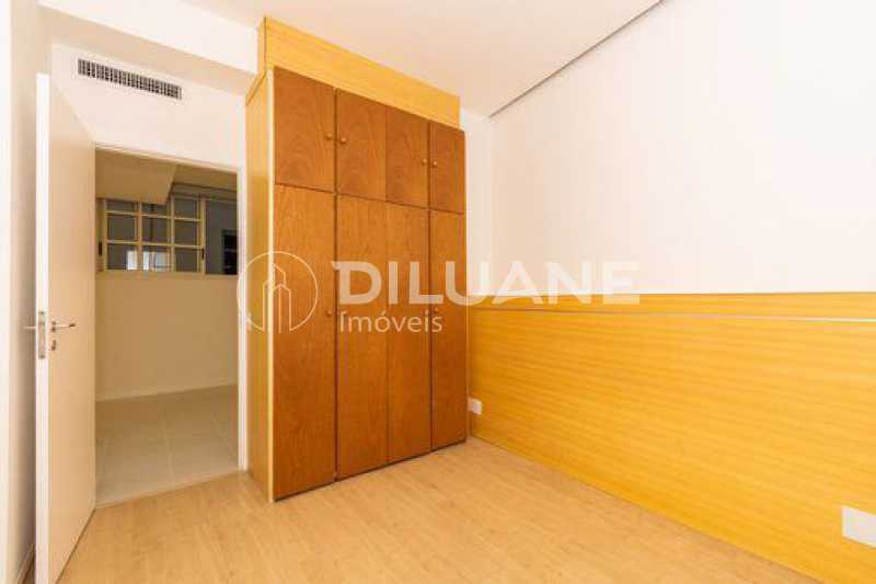 Apartamento à venda com 1 quarto, 44m² - Foto 11