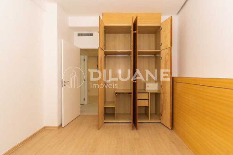 Apartamento à venda com 1 quarto, 44m² - Foto 14