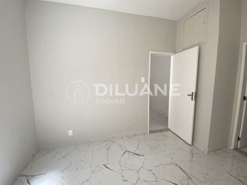 Apartamento à venda com 1 quarto, 30m² - Foto 3