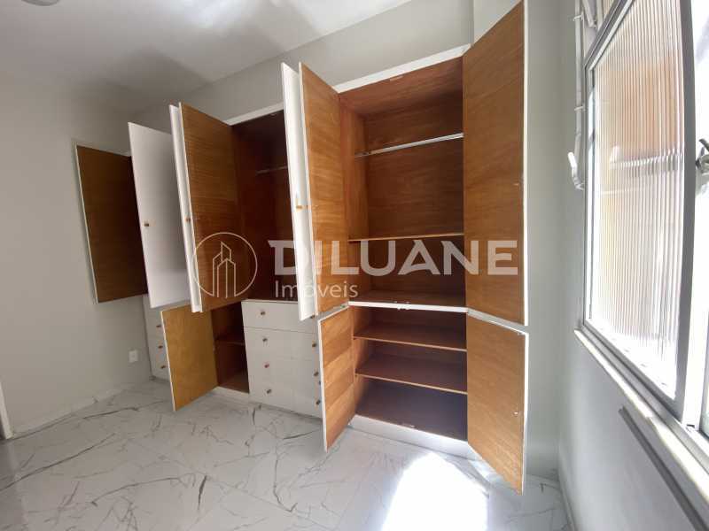 Apartamento à venda com 1 quarto, 30m² - Foto 21