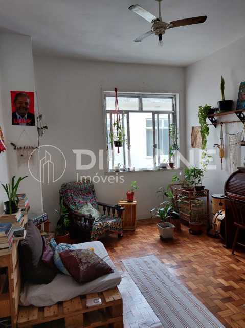 Apartamento à venda com 2 quartos, 52m² - Foto 1