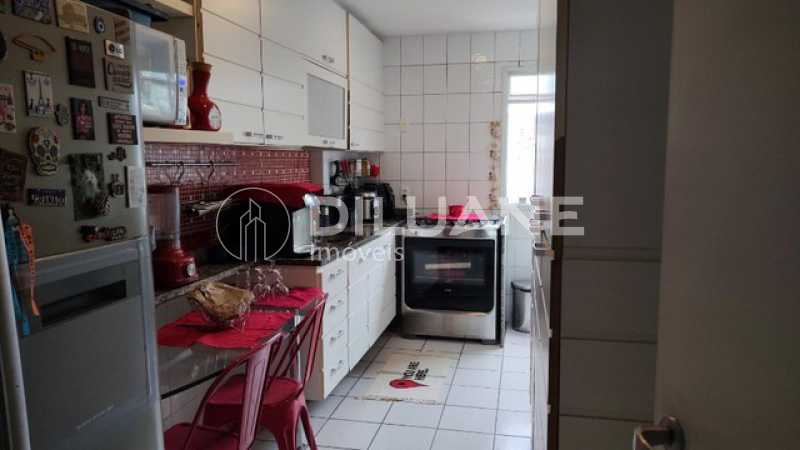 Apartamento à venda com 3 quartos, 106m² - Foto 7