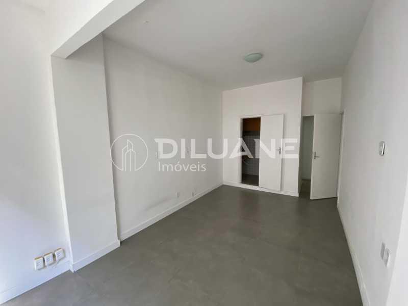 Apartamento à venda com 2 quartos, 97m² - Foto 13