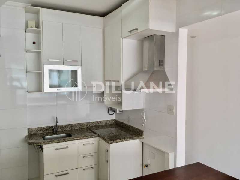 Apartamento à venda com 2 quartos, 76m² - Foto 5