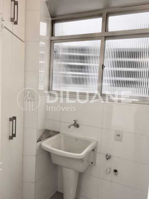 Apartamento à venda com 2 quartos, 76m² - Foto 26