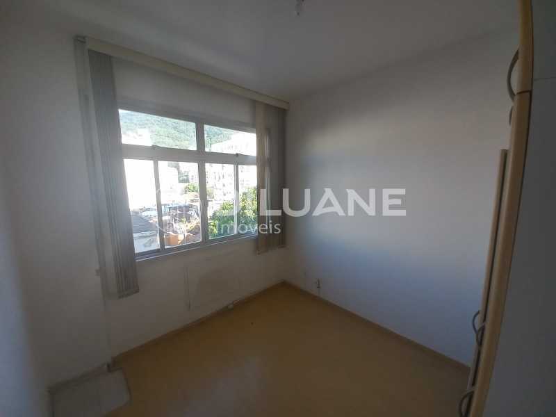 Apartamento à venda com 2 quartos, 67m² - Foto 5