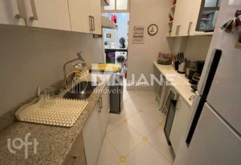 Apartamento à venda com 2 quartos, 100m² - Foto 9