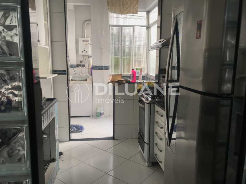 Apartamento à venda com 2 quartos, 90m² - Foto 6