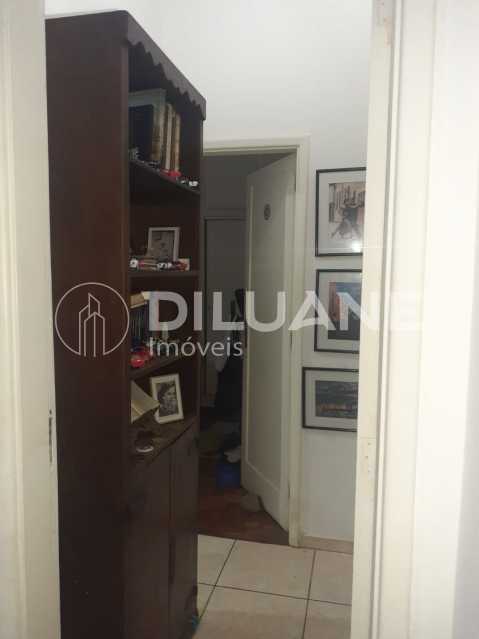 Apartamento à venda com 2 quartos, 76m² - Foto 5