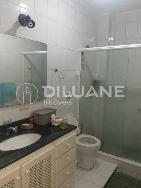 Apartamento à venda com 2 quartos, 76m² - Foto 14