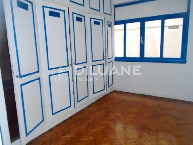 Apartamento à venda com 3 quartos, 114m² - Foto 28