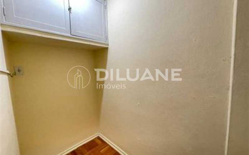 Apartamento à venda com 2 quartos, 60m² - Foto 24