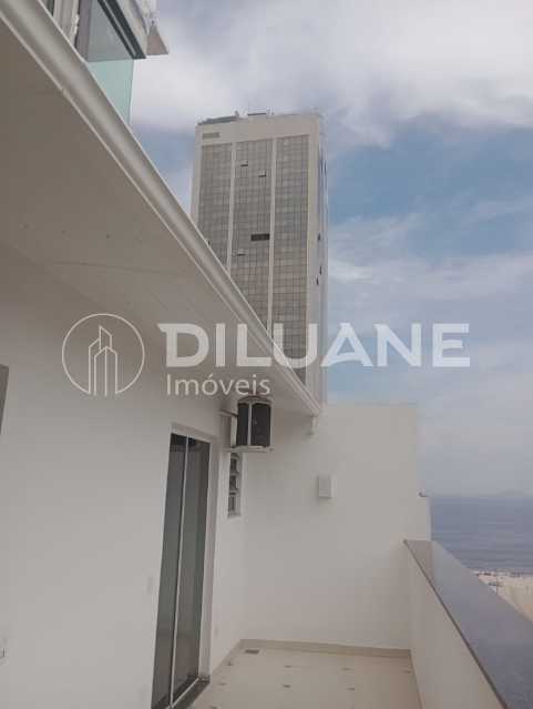 Cobertura à venda com 4 quartos, 200m² - Foto 28