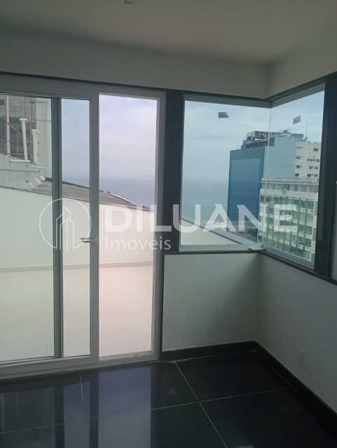 Cobertura à venda com 4 quartos, 200m² - Foto 7