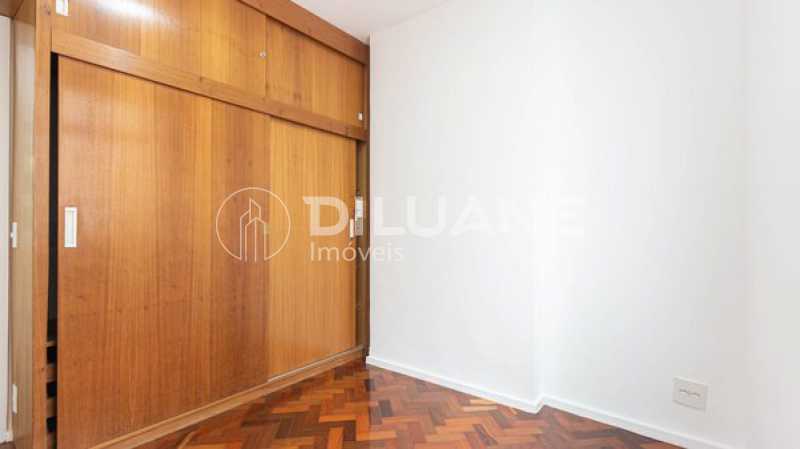 Apartamento à venda com 2 quartos, 78m² - Foto 8