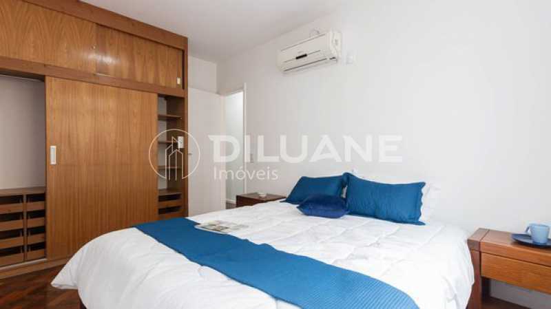 Apartamento à venda com 2 quartos, 78m² - Foto 5