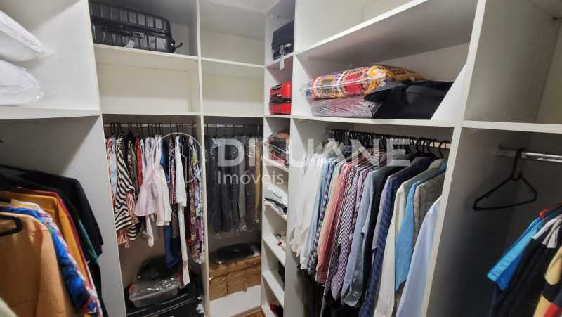 Apartamento à venda com 3 quartos, 240m² - Foto 22