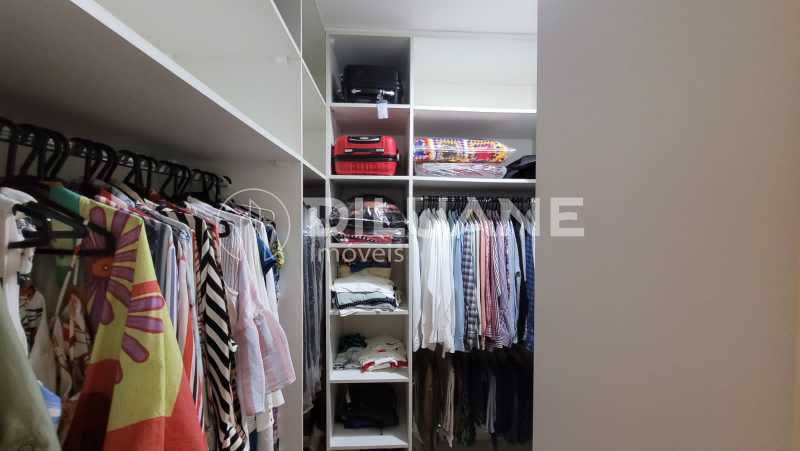 Apartamento à venda com 3 quartos, 240m² - Foto 23