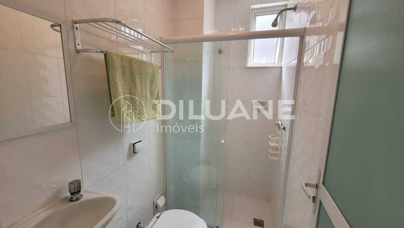 Apartamento à venda com 3 quartos, 240m² - Foto 28