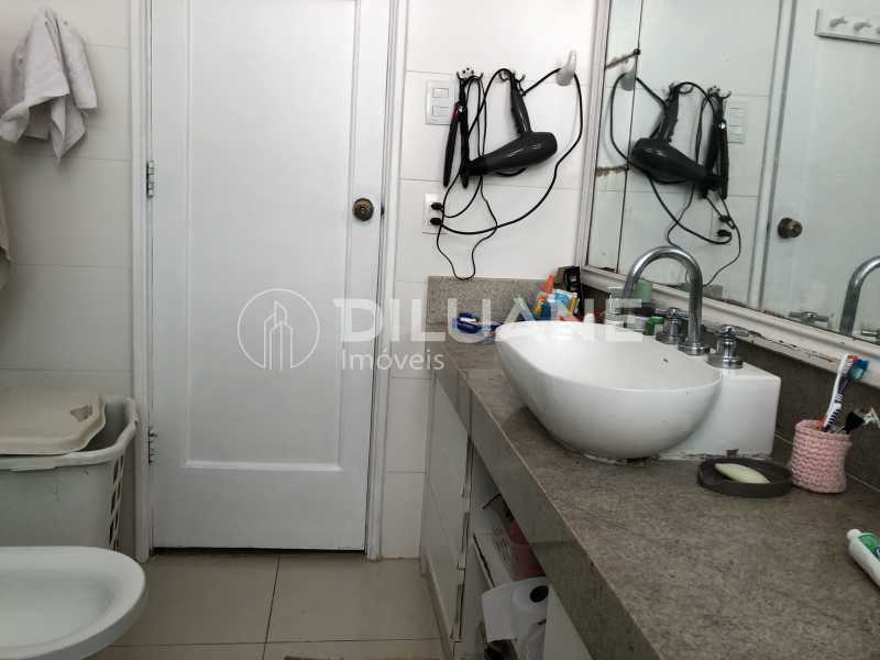 Apartamento à venda com 2 quartos, 136m² - Foto 14