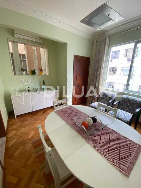 Apartamento à venda com 2 quartos, 86m² - Foto 3