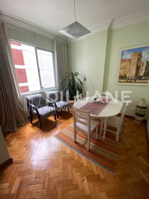 Apartamento à venda com 2 quartos, 86m² - Foto 1