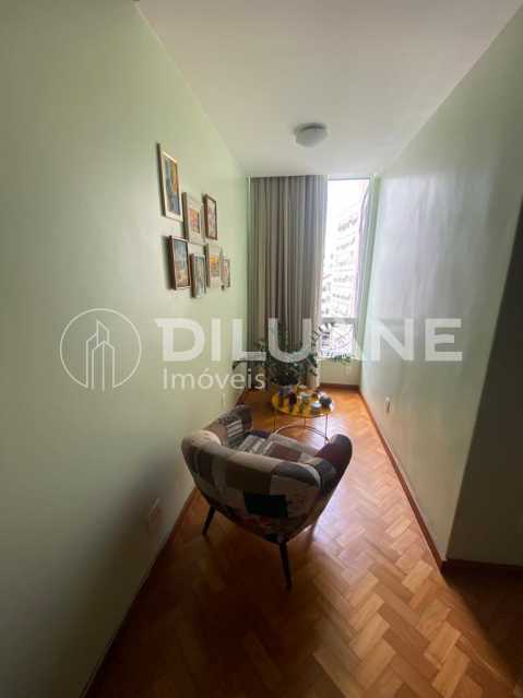 Apartamento à venda com 2 quartos, 86m² - Foto 17