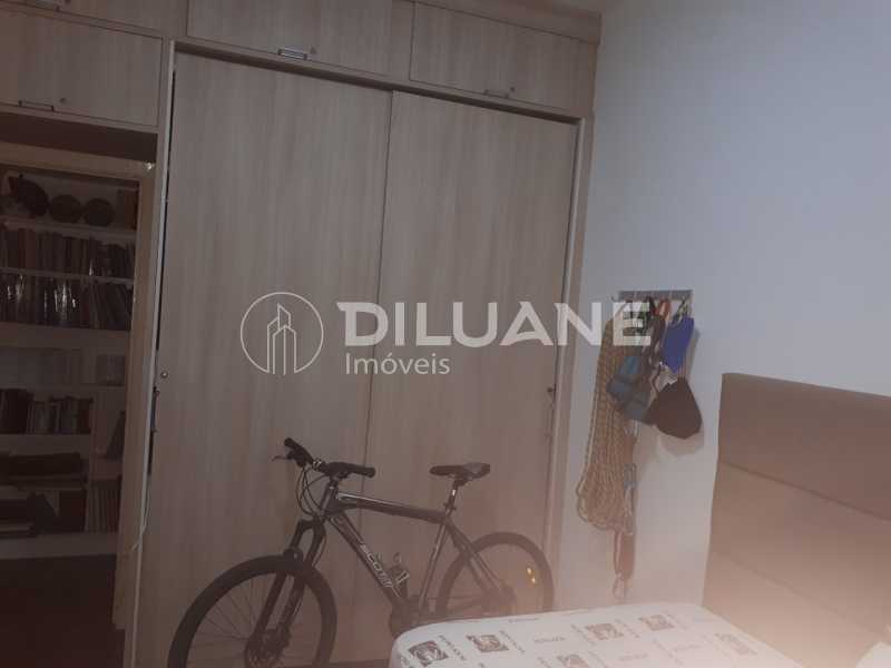 Apartamento à venda com 3 quartos, 85m² - Foto 9