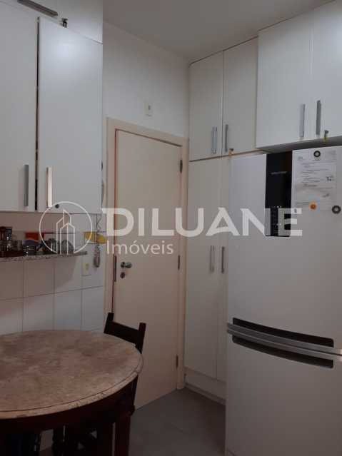 Apartamento à venda com 3 quartos, 85m² - Foto 24