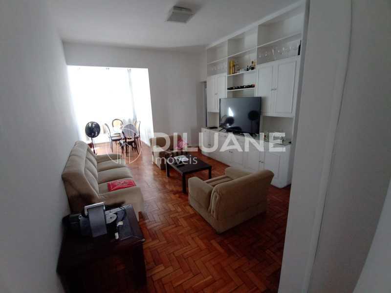 Apartamento à venda com 2 quartos, 75m² - Foto 20