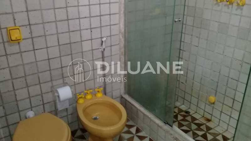 Apartamento à venda com 4 quartos, 198m² - Foto 23