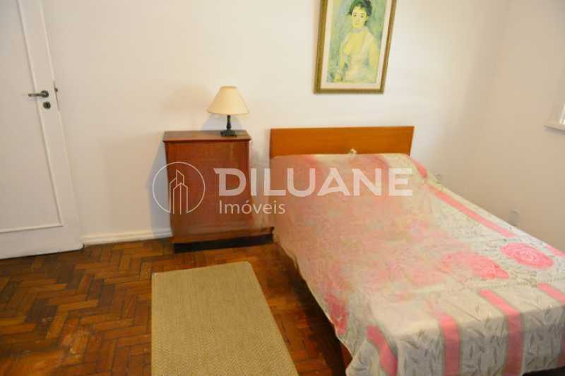 Apartamento à venda com 3 quartos, 117m² - Foto 6