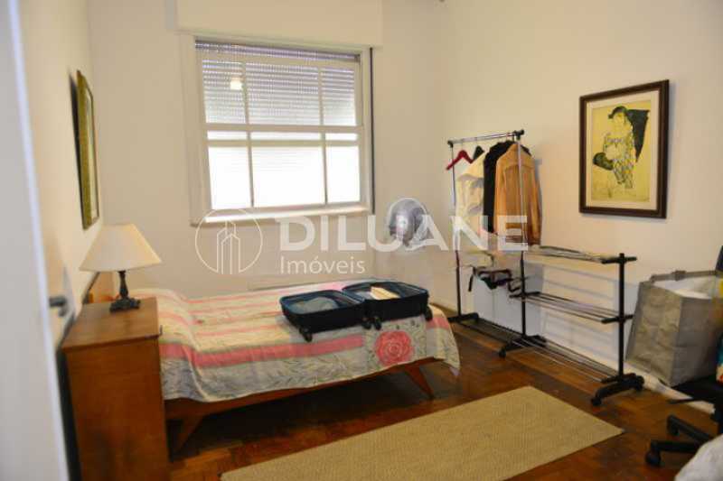 Apartamento à venda com 3 quartos, 117m² - Foto 5