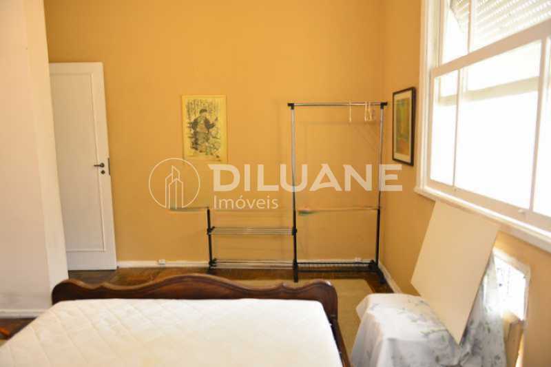 Apartamento à venda com 3 quartos, 117m² - Foto 10