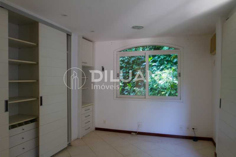 Cobertura à venda com 3 quartos, 210m² - Foto 12