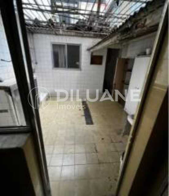 Apartamento à venda com 3 quartos, 130m² - Foto 11