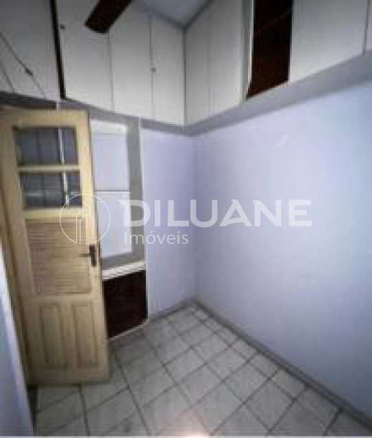 Apartamento à venda com 3 quartos, 130m² - Foto 13