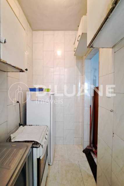 Apartamento à venda com 1 quarto, 32m² - Foto 3