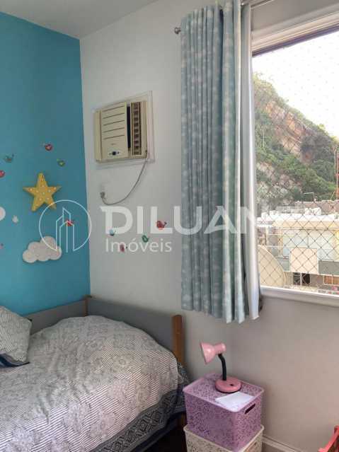 Apartamento à venda com 2 quartos, 76m² - Foto 10