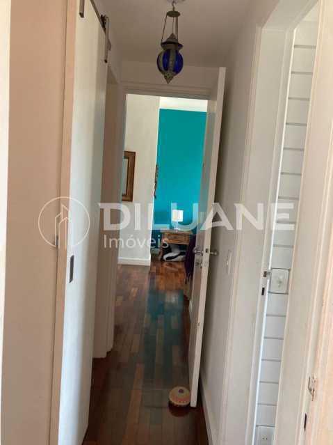 Apartamento à venda com 2 quartos, 76m² - Foto 24