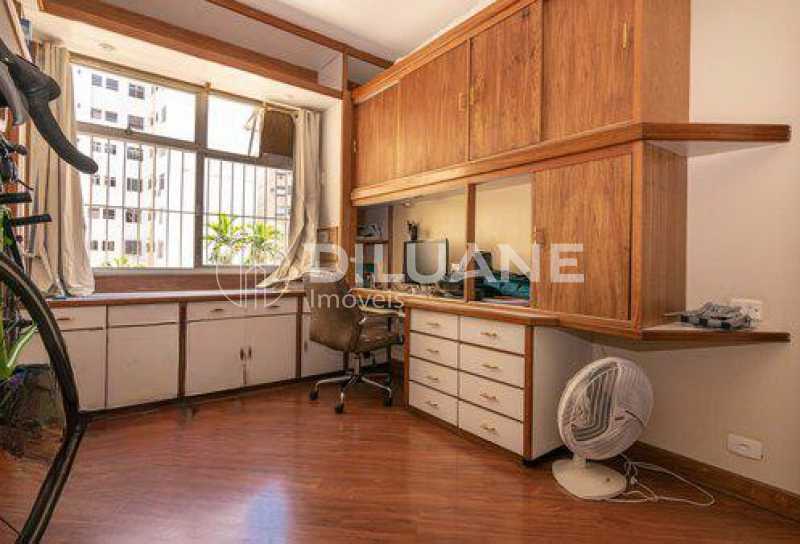 Apartamento à venda com 3 quartos, 150m² - Foto 16